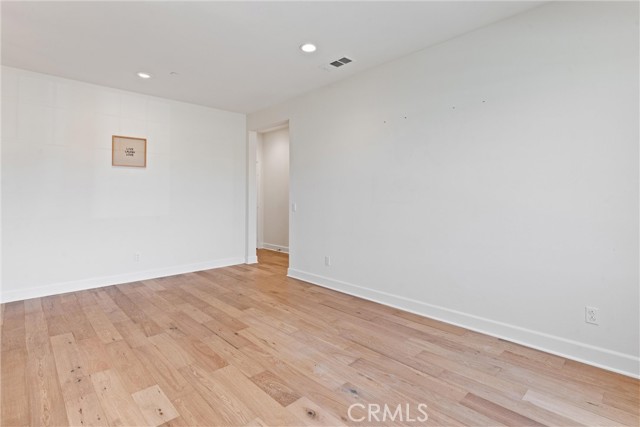 Image 38 of 49 For 30047 Merrick Lane