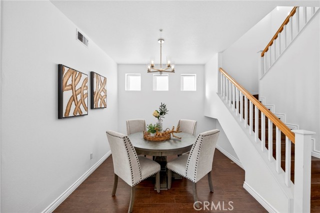 Image 7 of 58 For 13617 Freemont Court