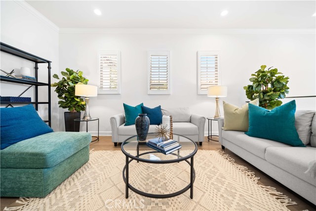 Detail Gallery Image 37 of 62 For 26 Lowland, Irvine,  CA 92602 - 5 Beds | 5/1 Baths