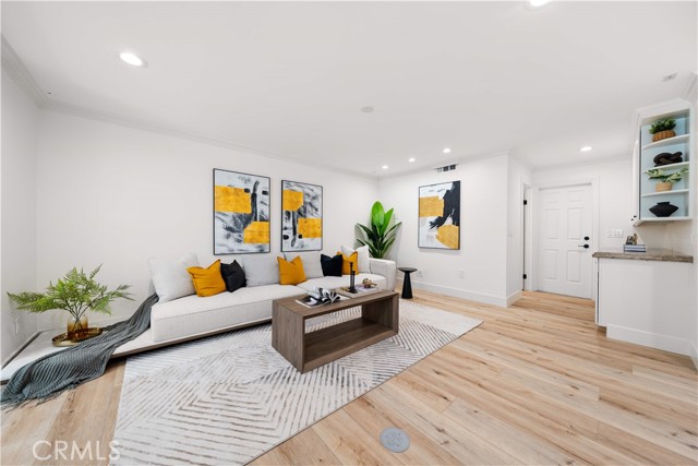 14 Eagle point, Irvine CA: https://media.crmls.org/medias/e2477235-b702-4526-99dd-1b1b07f8bd05.jpg