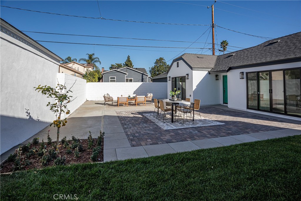 902 N Avon StreetBurbank image #41