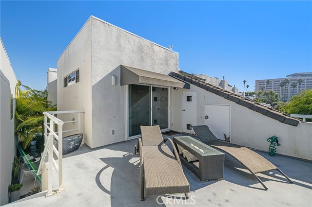 Detail Gallery Image 11 of 48 For 620 Harbor St #6,  Venice,  CA 90291 - 3 Beds | 2/1 Baths