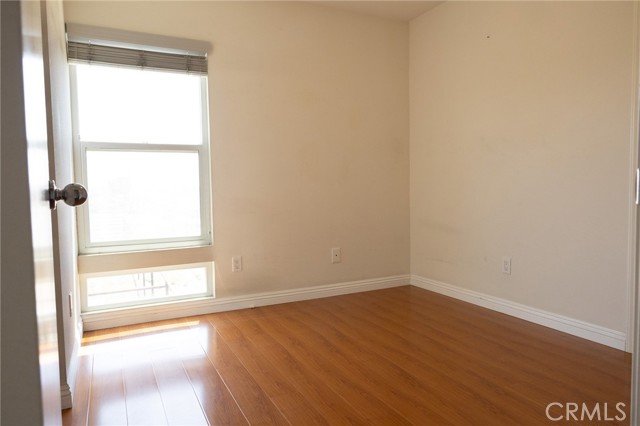 13707 S Budlong Avenue, Gardena CA: https://media.crmls.org/medias/e24af515-d28c-44c2-806c-0560e7ecd7e9.jpg