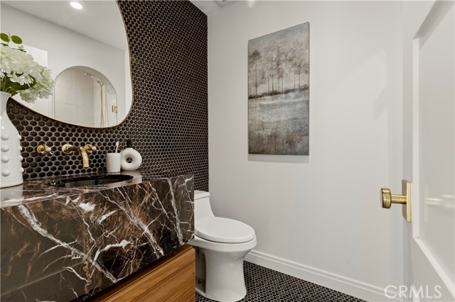 Detail Gallery Image 34 of 59 For 6 Mountainbrook, Irvine,  CA 92620 - 5 Beds | 4 Baths