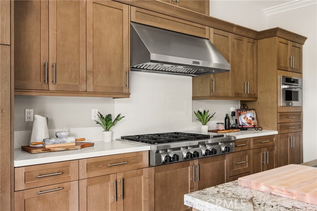 Image 18 of 69 For 33 Sorrel  