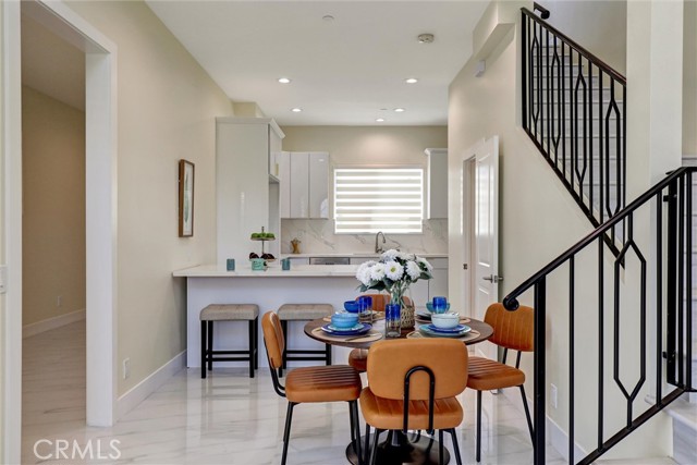 Detail Gallery Image 40 of 59 For 19002 Delaware St, Huntington Beach,  CA 92648 - 6 Beds | 5/1 Baths