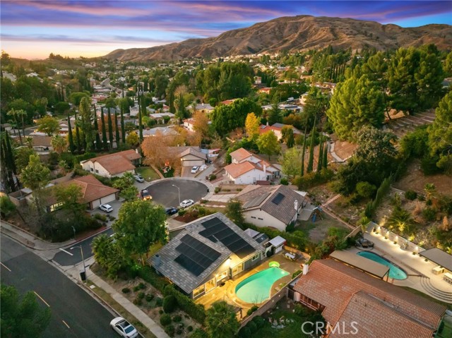 Detail Gallery Image 3 of 66 For 17350 Angelaine Way, Granada Hills,  CA 91344 - 4 Beds | 2 Baths