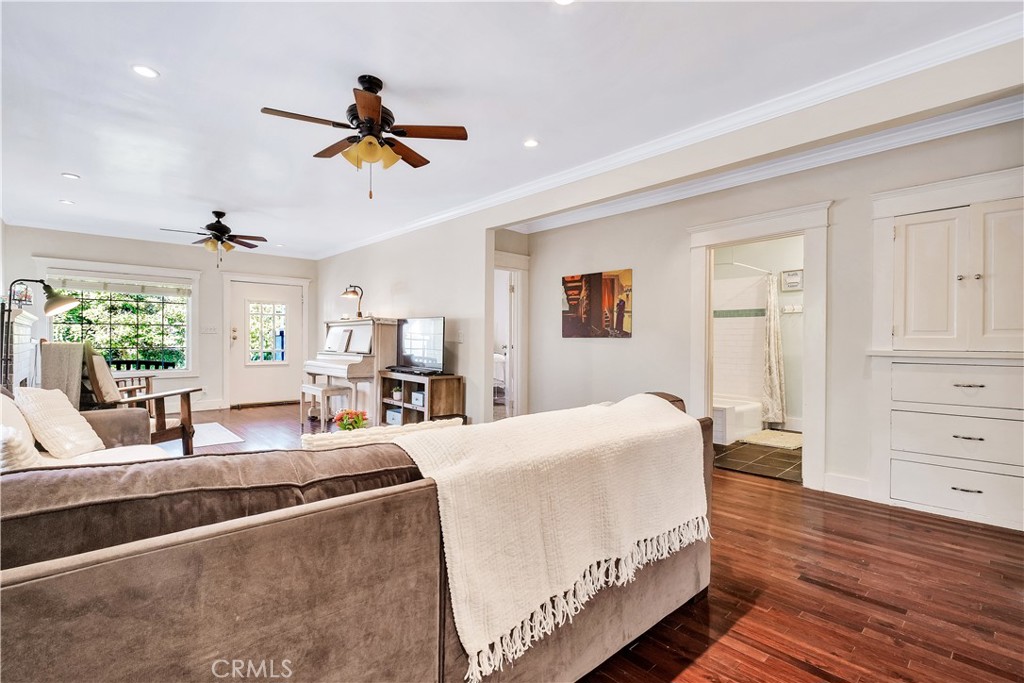 MLS #SR25242841 image #13