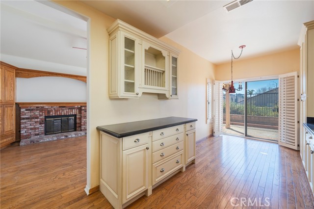 Detail Gallery Image 11 of 46 For 24181 via Prima Vera, Murrieta,  CA 92562 - 2 Beds | 2/1 Baths
