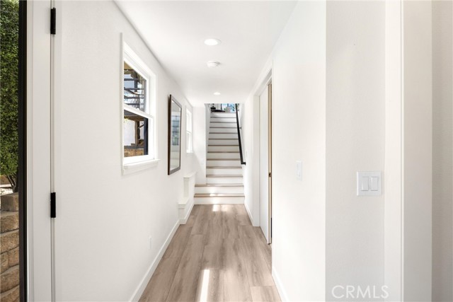 1961 Temple Hills Drive, Laguna Beach CA: https://media.crmls.org/medias/e25010aa-aeef-4372-9fdc-62594dec8116.jpg