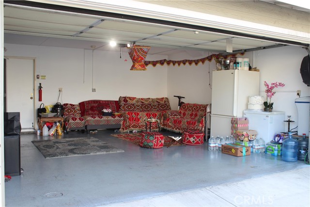 2044 W Hastings Way, Anaheim CA: https://media.crmls.org/medias/e250a08a-1508-425e-9cbf-e1f1efe95ebd.jpg