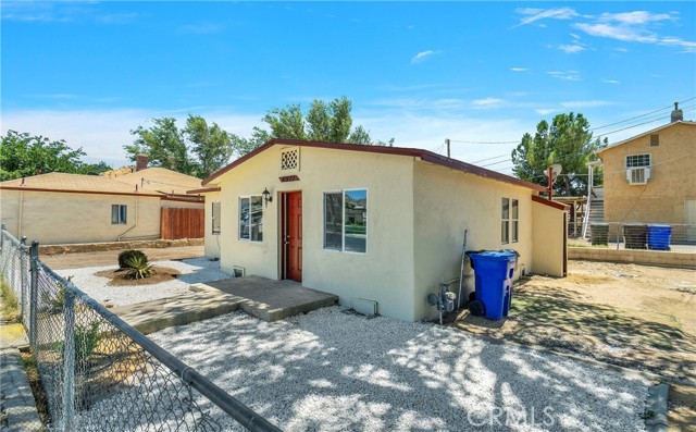 Image 3 for 16927 B St, Victorville, CA 92395