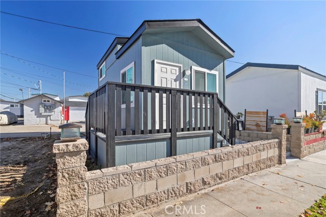 Front Image Thumbnail for CRCV25000574