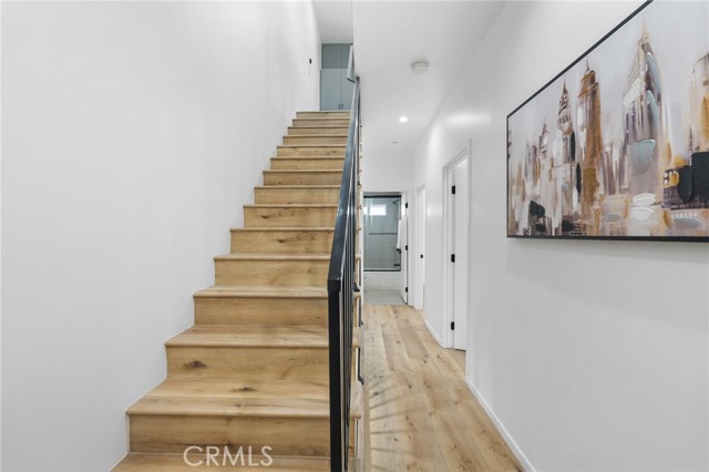 119 S Coronado Street, Los Angeles CA: https://media.crmls.org/medias/e251fc3b-31d4-471d-959c-435f18b845f2.jpg
