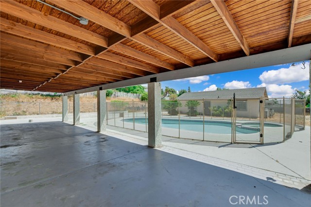 Detail Gallery Image 30 of 39 For 35823 Avenue Avenue, Yucaipa,  CA 92399 - 5 Beds | 3 Baths