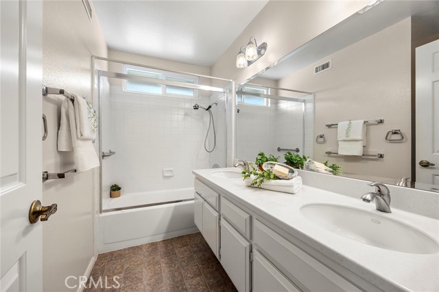 Detail Gallery Image 16 of 29 For 2257 Seaview Drive, Fullerton,  CA 92833 - 4 Beds | 3 Baths