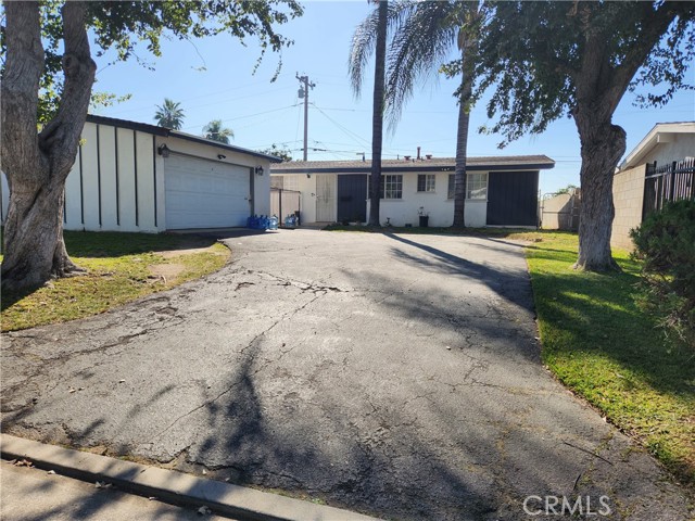 Detail Gallery Image 7 of 13 For 610 Helensburg St, Glendora,  CA 91740 - 3 Beds | 2 Baths