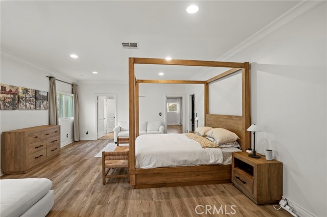 Detail Gallery Image 20 of 41 For 9369 Hillrose, Sunland,  CA 91040 - 4 Beds | 4 Baths