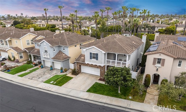 6615 Feather Drive, Huntington Beach CA: https://media.crmls.org/medias/e2549cad-3930-4184-ae4b-35dca7fb605e.jpg