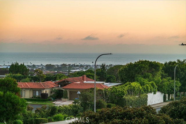 Detail Gallery Image 52 of 56 For 19 Harbor Pointe, Corona Del Mar,  CA 92625 - 4 Beds | 4/1 Baths