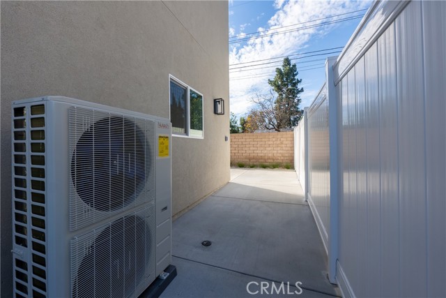 Detail Gallery Image 22 of 22 For 10417 Amigo Ave, Porter Ranch,  CA 91326 - 3 Beds | 2/1 Baths