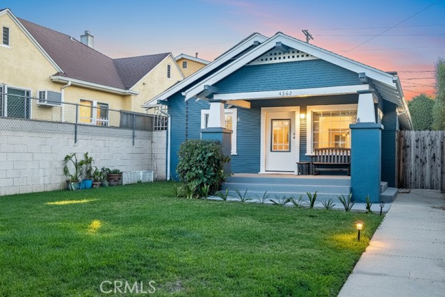 Detail Gallery Image 59 of 63 For 4562 Lomita, Los Angeles,  CA 90019 - 3 Beds | 2 Baths