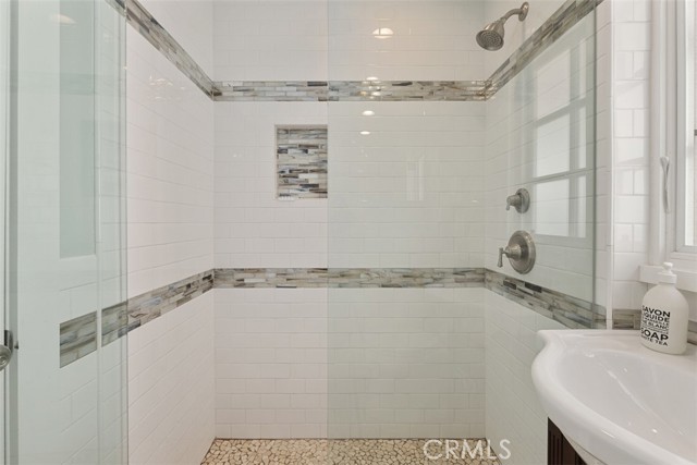 Detail Gallery Image 22 of 23 For 533 Lombardy Lane, Laguna Beach,  CA 92651 - 2 Beds | 1 Baths