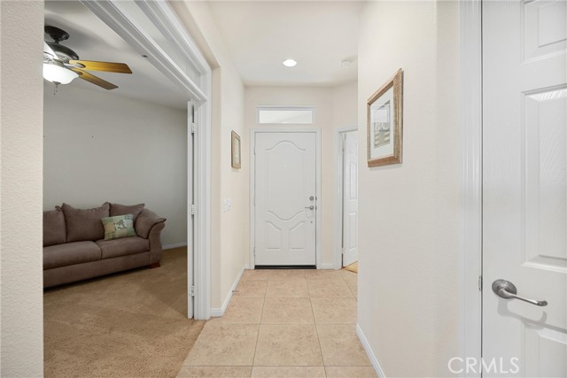 26253 Desert Rose Lane, Menifee CA: https://media.crmls.org/medias/e258c102-b14d-40a2-acf9-7c871289df80.jpg