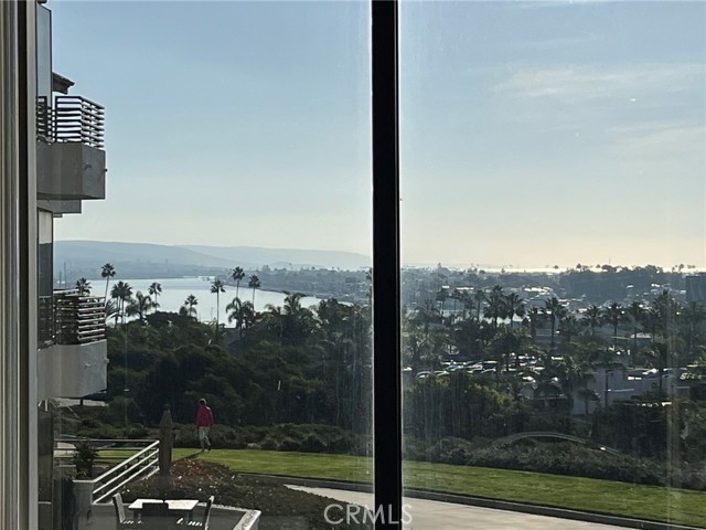 Detail Gallery Image 14 of 69 For 230 Lille Lane 212, Newport Beach,  CA 92663 - 2 Beds | 2 Baths