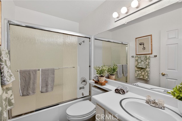 Image 19 of 28 For 123 Cross Creek