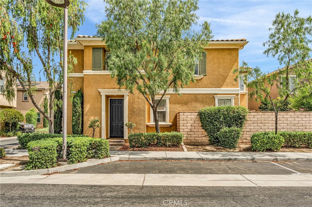 3013 E Via Corvina