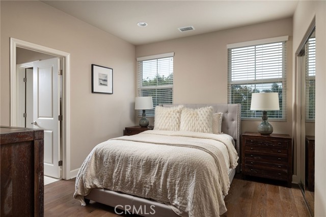Detail Gallery Image 22 of 32 For 135 Walnut St, Costa Mesa,  CA 92627 - 4 Beds | 3 Baths