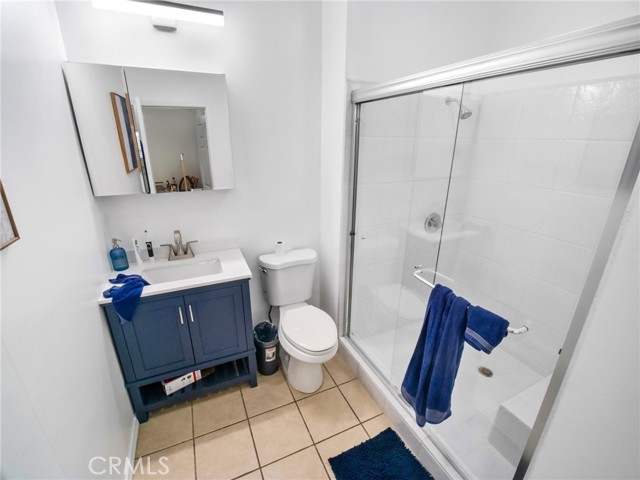 545 W 3rd Street, Long Beach CA: https://media.crmls.org/medias/e25b350a-1ef4-4c83-8480-c91a642faf5a.jpg