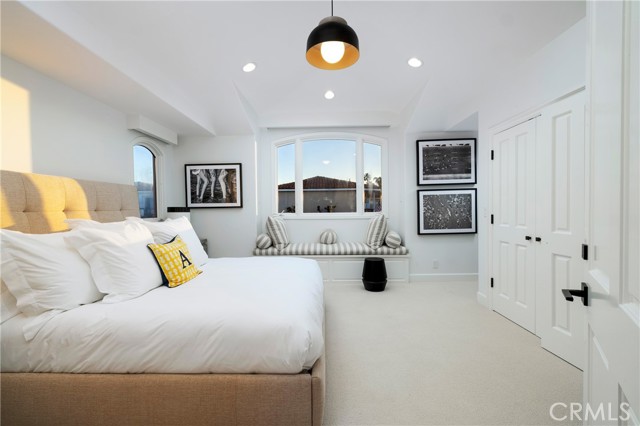 Detail Gallery Image 51 of 63 For 704 via Lido Nord, Newport Beach,  CA 92663 - 4 Beds | 4/1 Baths