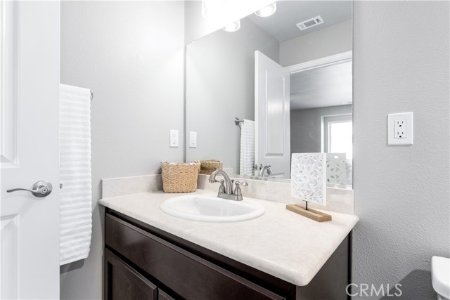 1174 Velarde Circle, San Miguel CA: https://media.crmls.org/medias/e25b900c-3e07-4c31-93a3-474f2be5e7b3.jpg