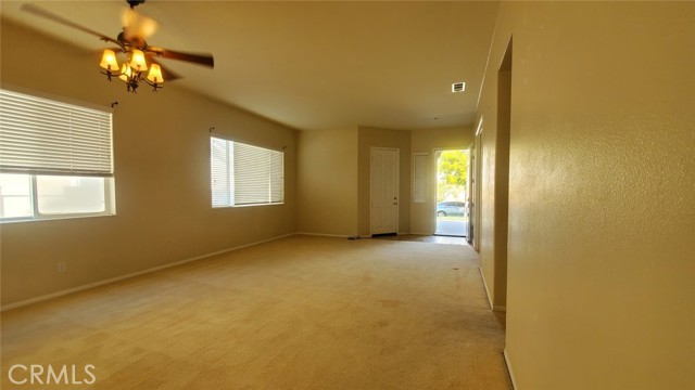 Detail Gallery Image 22 of 29 For 1692 Rose Ave, Beaumont,  CA 92223 - 4 Beds | 2 Baths