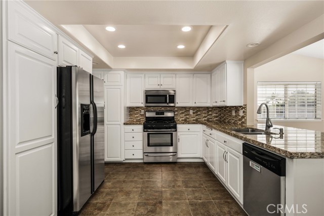 Detail Gallery Image 17 of 53 For 4741 via La Quinta, Yorba Linda,  CA 92886 - 5 Beds | 3 Baths