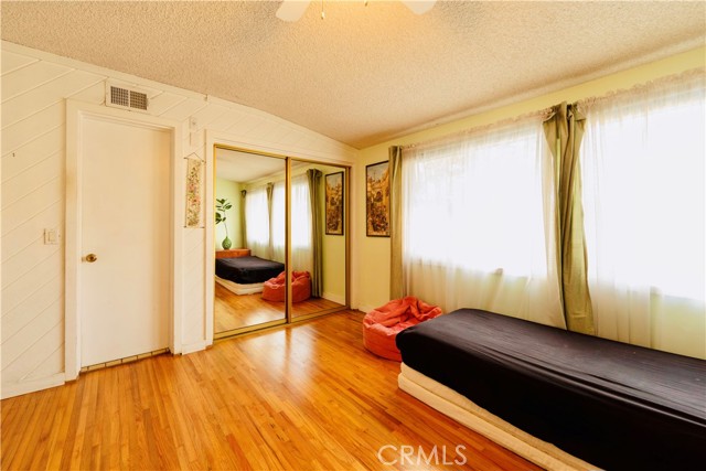 6316 E Mariquita, Long Beach CA: https://media.crmls.org/medias/e25bf143-8779-44a4-946d-47b3a2d78a39.jpg