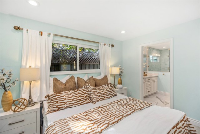 Detail Gallery Image 22 of 29 For 1169 Dorset Ln, Costa Mesa,  CA 92626 - 4 Beds | 2 Baths