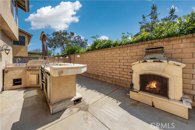 13283 Sunstream Drive, Chino Hills CA: https://media.crmls.org/medias/e25d706a-2a21-4ecf-8f68-b410be5f27fd.jpg