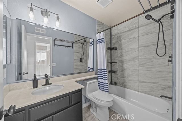 Detail Gallery Image 20 of 43 For 13065 San Clemente Ln, Chino,  CA 91710 - 4 Beds | 2 Baths