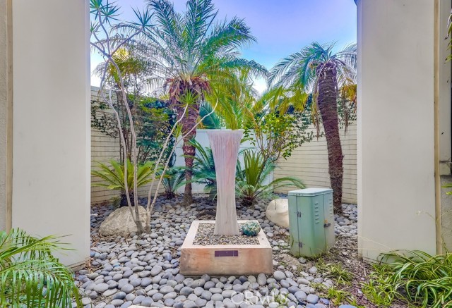 Detail Gallery Image 5 of 75 For 2999 E Ocean Bld, Long Beach,  CA 90803 - – Beds | – Baths