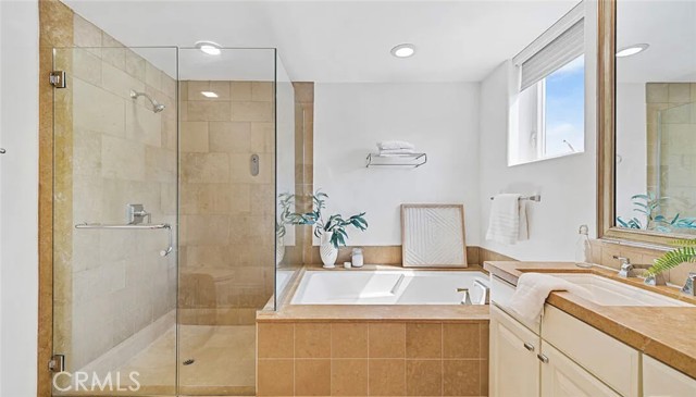 Detail Gallery Image 27 of 33 For 12050 Guerin St #303,  Studio City,  CA 91604 - 3 Beds | 2/1 Baths