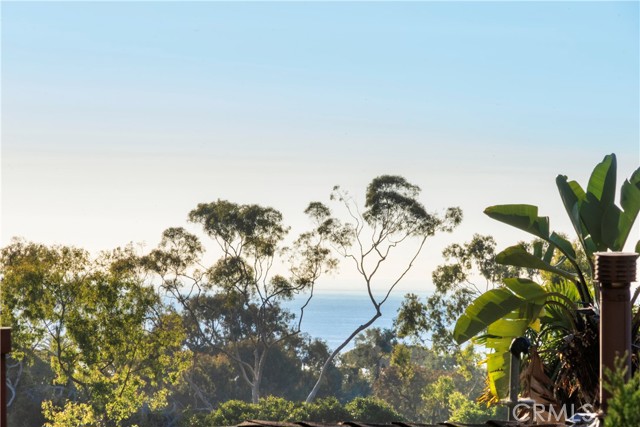 Detail Gallery Image 24 of 26 For 352 Y Place #B,  Laguna Beach,  CA 92651 - 2 Beds | 1/1 Baths
