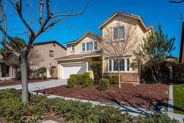 Detail Gallery Image 2 of 43 For 2491 E Norwich, Ontario,  CA 91761 - 4 Beds | 3 Baths