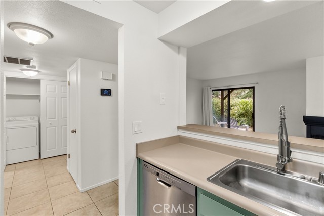 Detail Gallery Image 12 of 16 For 2922 Pennyroyal Dr #19,  Chico,  CA 95928 - 1 Beds | 1 Baths