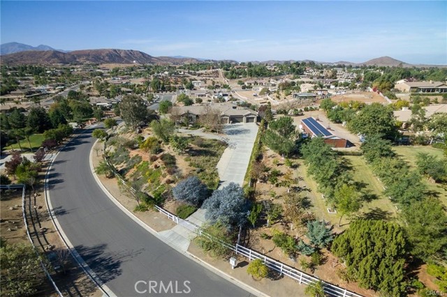 23641 ROSE QUARTZ Drive, Perris CA: https://media.crmls.org/medias/e25f9889-12e4-4b5a-982b-3b67f948d613.jpg