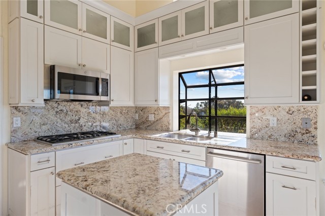 Detail Gallery Image 16 of 64 For 2880 Calle Guadalajara, San Clemente,  CA 92673 - 4 Beds | 2/1 Baths