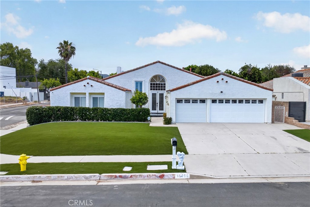 18259 Minnehaha Street
