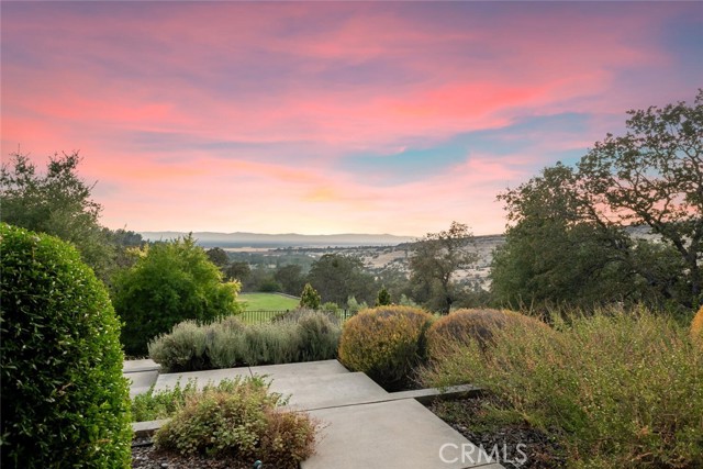 Detail Gallery Image 66 of 71 For 880 Whispering Winds Ln, Chico,  CA 95928 - 3 Beds | 3/1 Baths